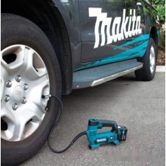 Автомобильный компрессор Makita MP100DZ