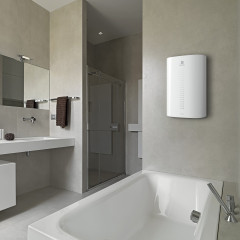 Водонагреватель Electrolux EWH 30 Regency