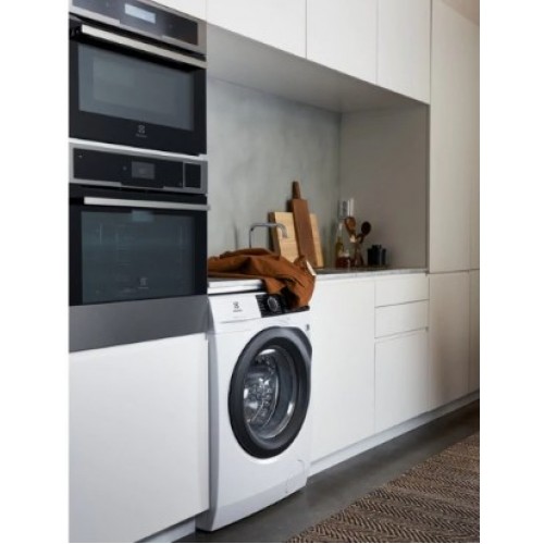 Стиральная машина Electrolux EW7WR468W