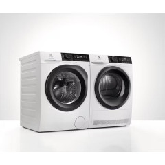 Стиральная машина Electrolux EW8F228S