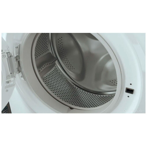 Стиральная машина Whirlpool WRSB 7238 BB EU