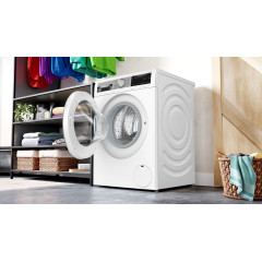 Стиральная машина Bosch Serie 6 WGG244FUPL