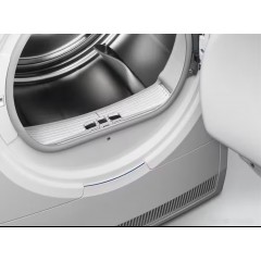 Сушильная машина Electrolux PerfectCare 600 EW6C527P