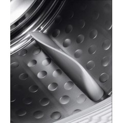 Сушильная машина Electrolux PerfectCare 700 EW7HW842