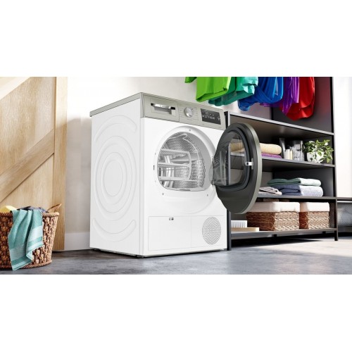 Сушильная машина Bosch Serie 4 WTH85VMXPL