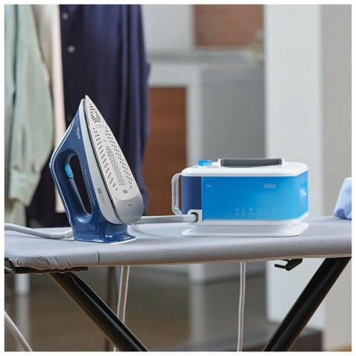 Утюг Braun CareStyle Compact Pro IS 2565 BL