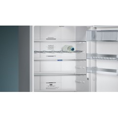 Холодильник с нижней морозильной камерой Siemens KG49NAI2OR