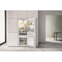 Холодильник с нижней морозильной камерой Whirlpool SP40 802 EU