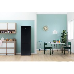 Холодильник Indesit DS 4180 B