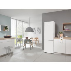 Холодильник Miele KFN 28132 ws