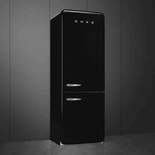 Холодильник Smeg FAB38RBL5