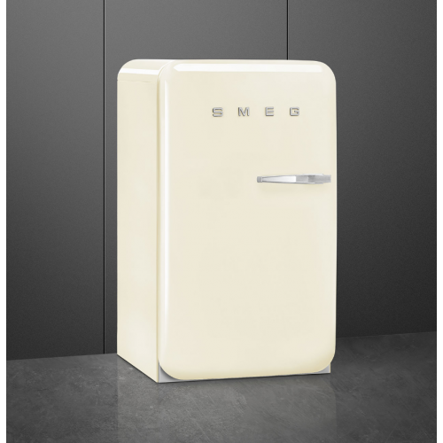 Однокамерный холодильник Smeg FAB10LCR5