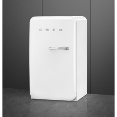 Однокамерный холодильник Smeg FAB10HLWH5