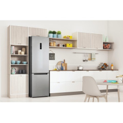 Холодильник Indesit ITS 5200 X