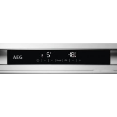Холодильник AEG SCR818E7TS