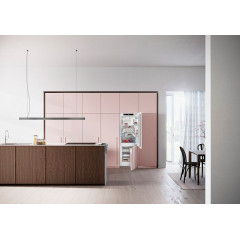 Холодильник Liebherr ICNe 5133 Plus NoFrost