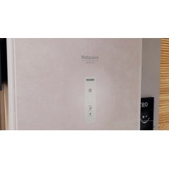 Холодильник Hotpoint-Ariston HTR 5180 M