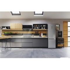 Холодильник Hotpoint-Ariston HTS 9202I SX O3