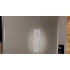 Холодильник Hotpoint-Ariston HTS 9202I BZ O3