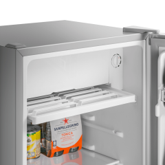 Однокамерный холодильник Maunfeld MFF83SL