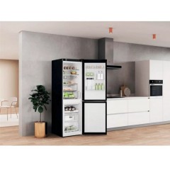 Холодильник с нижней морозильной камерой Whirlpool W7X 82O K