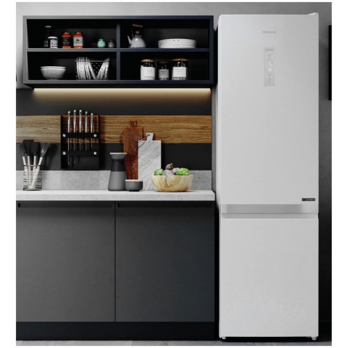 Холодильник с морозильником Hotpoint-Ariston HT 7201I W O3