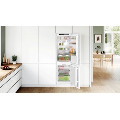 Холодильник Bosch Serie 6 KIN86ADD0