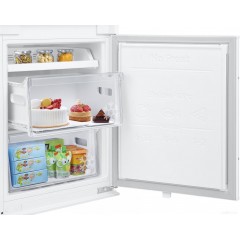 Холодильник Samsung BRB30600FWW/EF