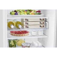 Холодильник Samsung BRB30602FWW/EF