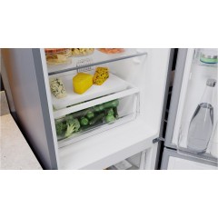 Холодильник с морозильником Hotpoint-Ariston HT 5201I S