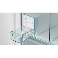 Холодильник с нижней морозильной камерой Bosch KGN86AI32U