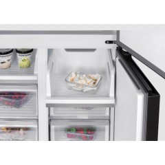 Четырёхдверный холодильник HIBERG RFQ-600DX NFGW Inverter