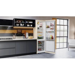 Холодильник Hotpoint-Ariston HT 5200 AB