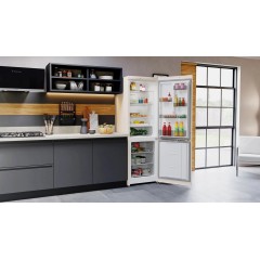 Холодильник Hotpoint-Ariston HT 4180 AB