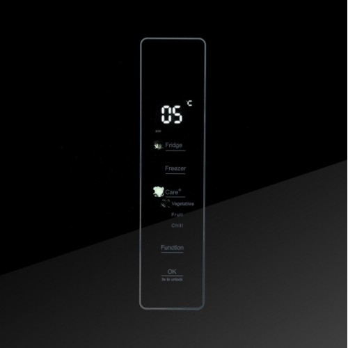 Четырёхдверный холодильник CENTEK CT-1745 Black