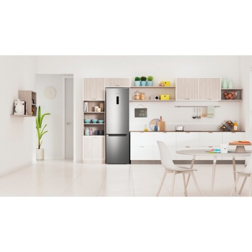 Холодильник с морозильником Indesit ITS 5200 XB