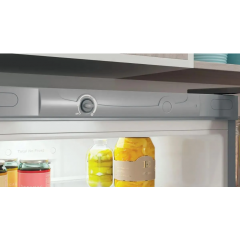 Холодильник с морозильником Indesit ITS 4200 NG