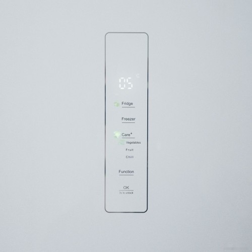 Четырёхдверный холодильник CENTEK CT-1744 White