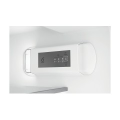 Холодильник Whirlpool WHC18 T132