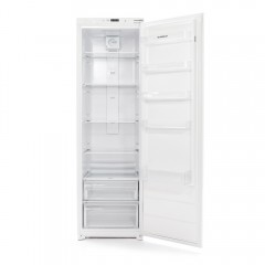 Однокамерный холодильник SCANDILUX RBI303EZ