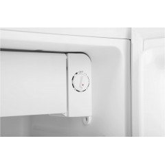 Мини-холодильник Hyundai CO05041H (белый)