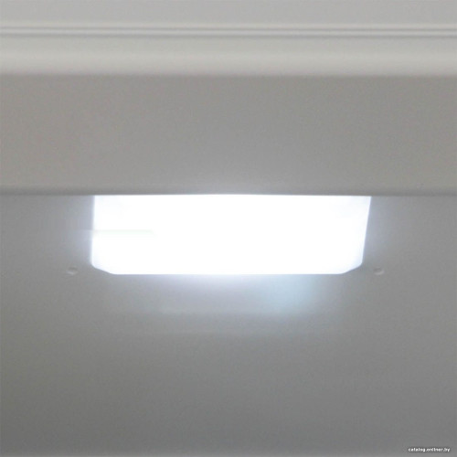 Холодильник Hotpoint HT 5200 S