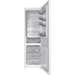 Холодильник Hotpoint HT 6200 W