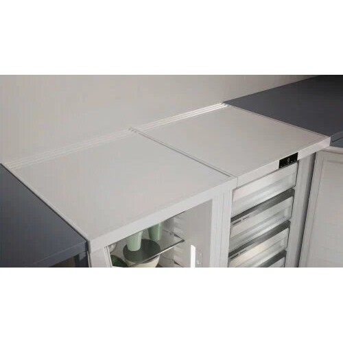 Мини-холодильник Liebherr Re 1401 Pure 1401-20001