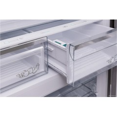 Холодильник Sharp SJ-653GHXJ52R