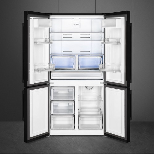 Четырёхдверный холодильник Smeg FQ60NDE