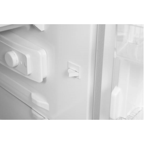 Однокамерный холодильник Hyundai CO15051A (белый)