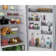 Холодильник Hotpoint HT 6200 BZ