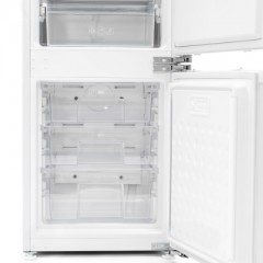 Холодильник с морозильником SCANDILUX CNFBI210E