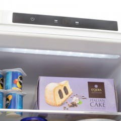 Холодильник с морозильником SCANDILUX CNFBI210E